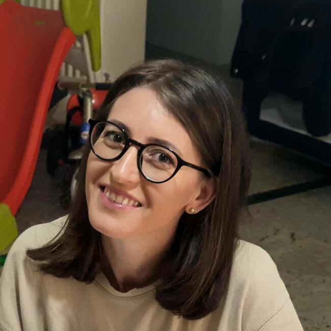 Trabajo para niñera en Bucarest: Georgiana