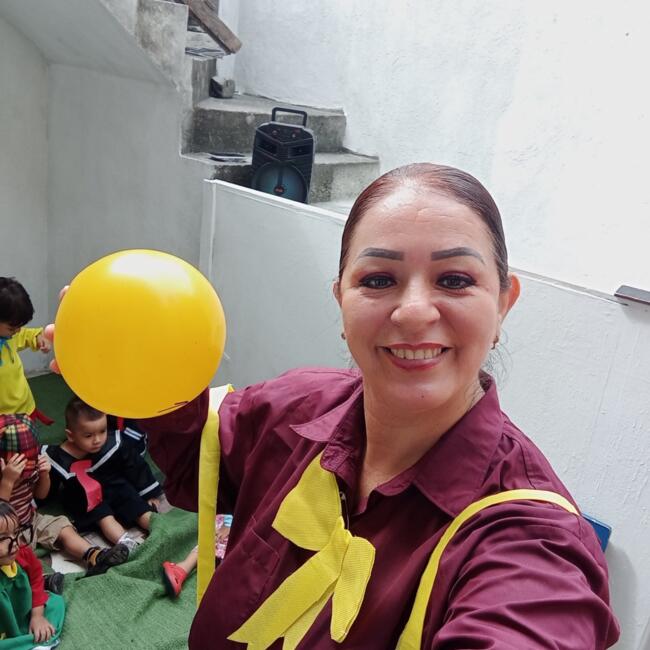 Babysitter in La Unión (Guayas): Elizabeth MARIA