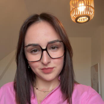 Babysitter Saint-Alban (Bretagne): Swane