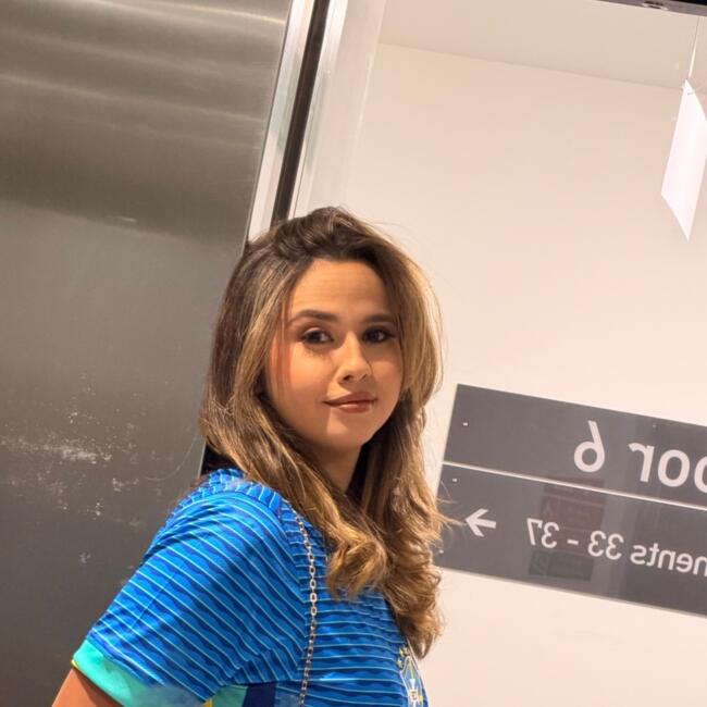 Babysitter in London: Larissa