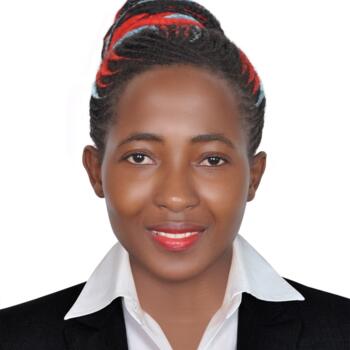 جليسة أطفال دبي: Joyce Tumusiime