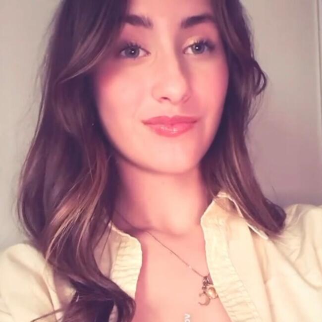 Babysitter in Norrent-Fontes: Camille