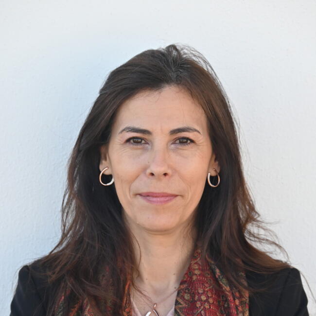 Babysitting job in Albufeira: Mónica