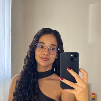 Babá em João Monlevade: Laura