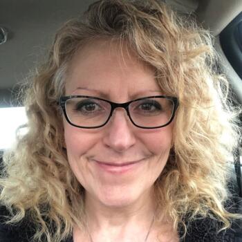 Baby-sitter Edmonton: Tina