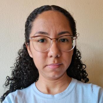 Babysitter in São Luís: Suzane