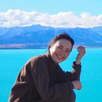 Babysitter in Whangaparaoa: Aoi