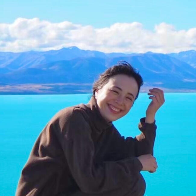 Babysitter in Whangaparaoa: Aoi