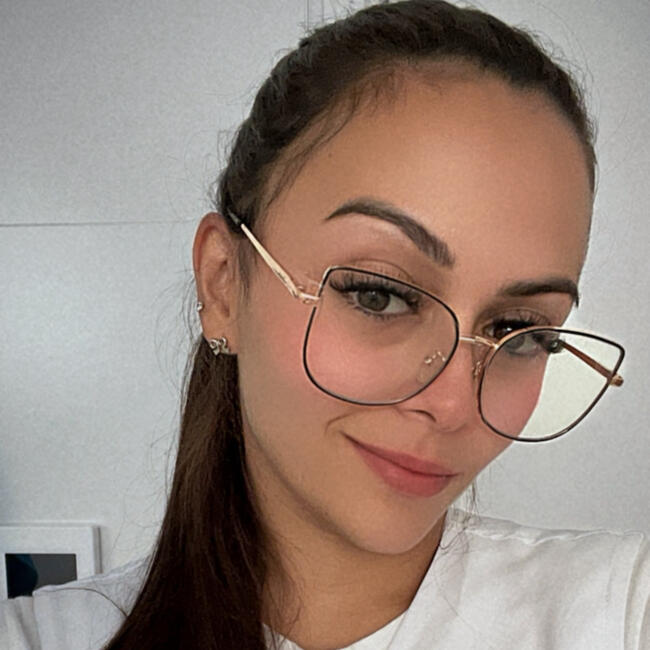 Babysitter in Porto Alegre: Amanda