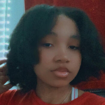 Babysitter in New Orleans: Tiara
