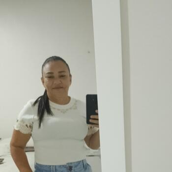Babá Fortaleza: Joseline