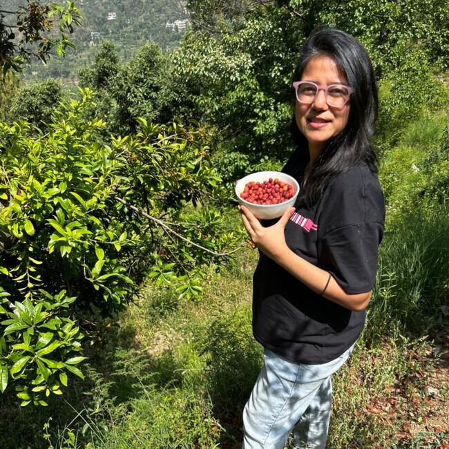 हल्द्वानी में बेबीसिटिंग की नौकरी: Swati