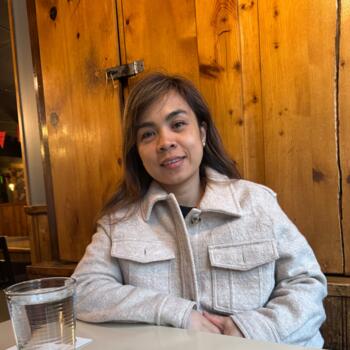 Niñera en Toronto: Everly