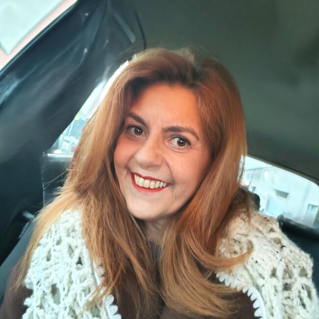Babysitter in Matosinhos Municipality: Sandra