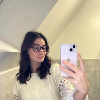 Babysitter in Limoges: Léa