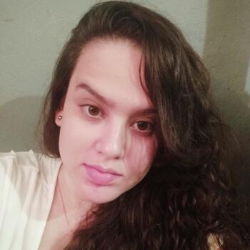 Babá em Niterói: Isabela