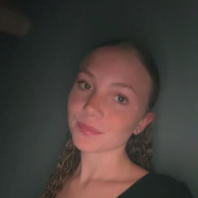 Babysitter in Morlanwelz-Mariemont: Laurine