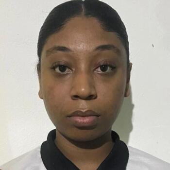 Niñera Santo Domingo Este: Nairobi