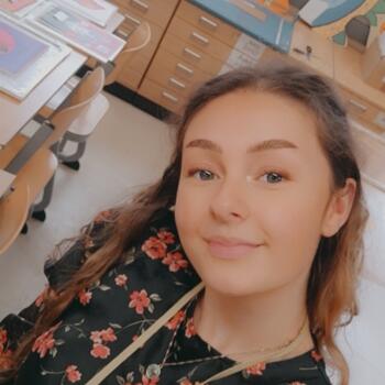 Babysitter in Bristol: Adie