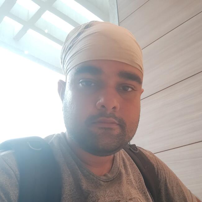 पुणे में बेबीसिटिंग की नौकरी: Akash