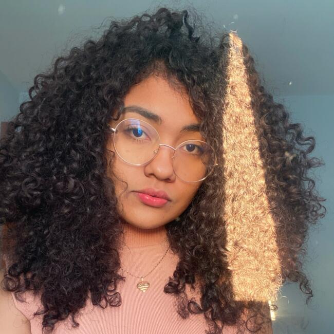 Babá em Goiânia: Janaina