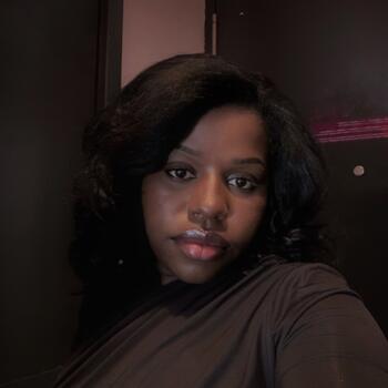 Babysitter Nairobi: Merry