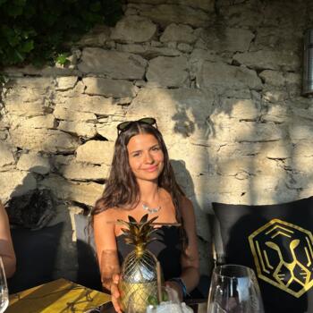 Babysitter in Le Mont-sur-Lausanne: Margot