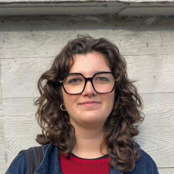 Baby-sitter Condat-sur-Vienne: Claire