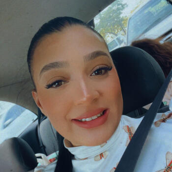 Babysitter Goiânia: Laianne