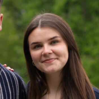 Babysitter in Köniz: Leonie