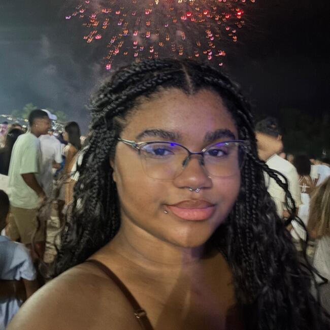 Babá em Angra dos Reis: Maria vitoria