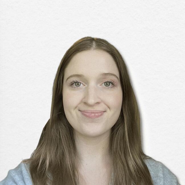 Babysitter in Scarborough Bluffs Park: Lara