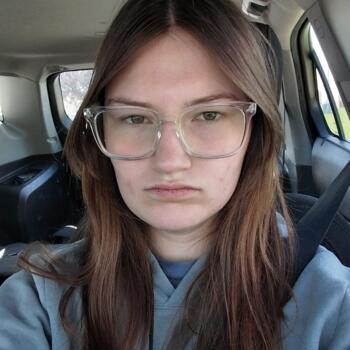 Babysitter in Stafford (Virginia): Angela