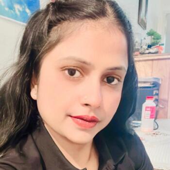 Babysitter Hobart: Pooja