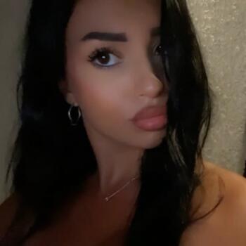 Bebisiterka u Čukarica: Teodora