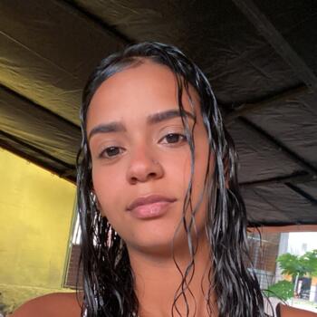 Babysitter in Recife: Luisa
