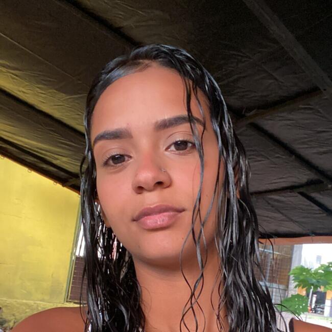 Babysitter in Recife: Luisa