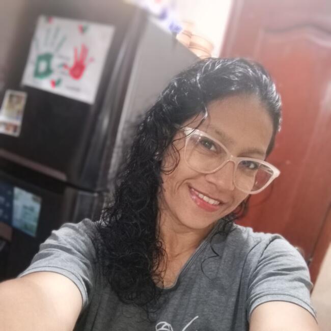 Babysitter in Machala: Lissett