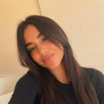 Babysitter in Saint-Gilles: Imane