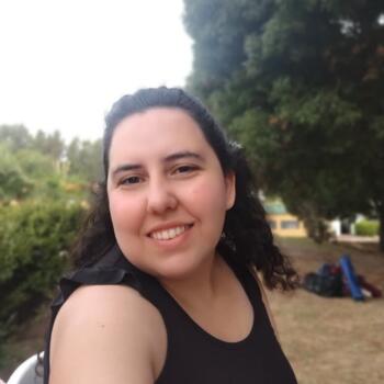 Babysitter in La Plata: Ayelén