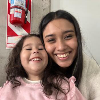 Niñera en Belén de Escobar: Agostina