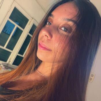 Babysitter em Funchal: Jenifer