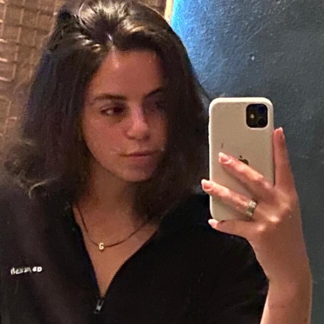 Babá em Carandaí: Ellen