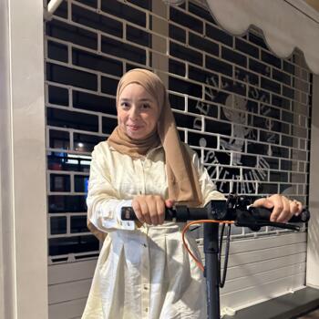 Babysitter Aprilia: Hejer