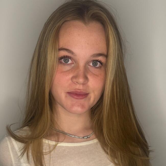 Babysitter in München: Maya