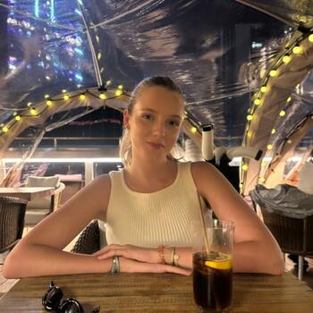 Babysitter in Bordeaux: Irma