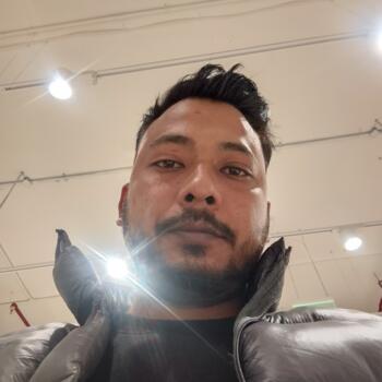 माता-पिता दिल्ली: Karan