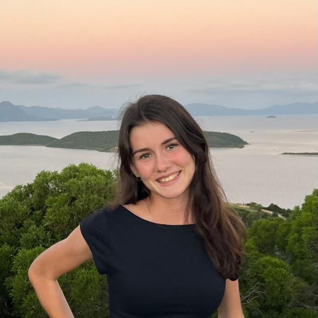 Babysitter in London: Pia