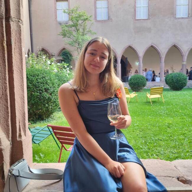 Babysitter in Buhl: Jade