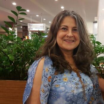 Babá em Pelotas: Fernanda